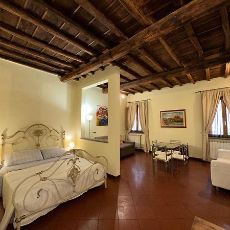 רומא Navona Studio Apartment Livia מראה חיצוני תמונה